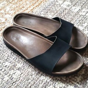Woolrich sandals